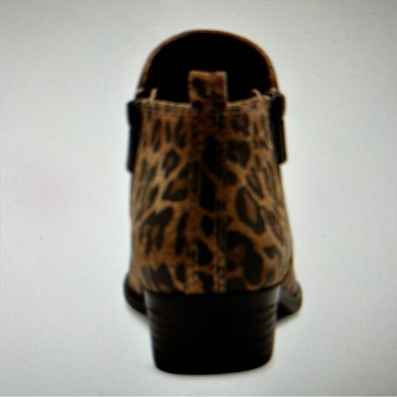 Lucky Brand Basel animal print suede bootie. Size 9. - Picture 2 of 12